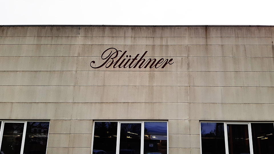 Bluethner-A001
