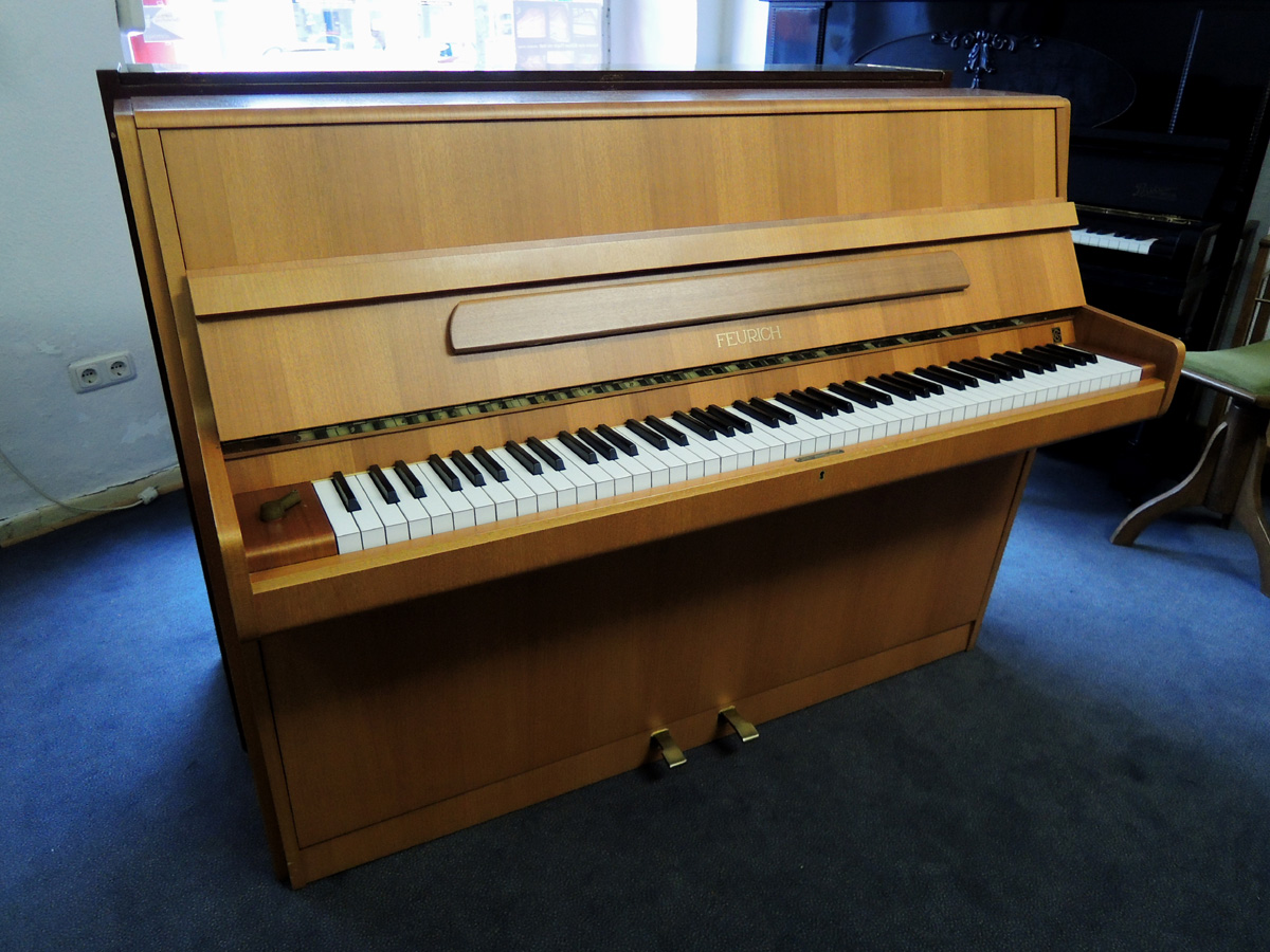Feurich-110-nb-02