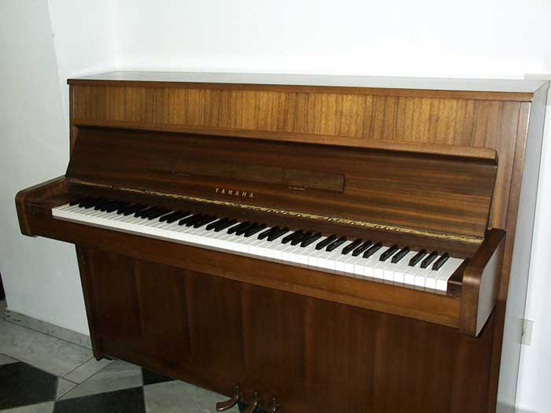 062-Yamaha-M1