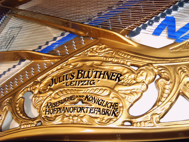 090-Bluethner