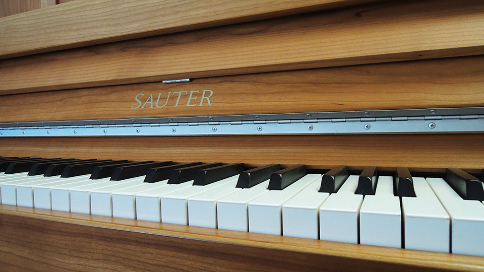 Sauter-Cura-004