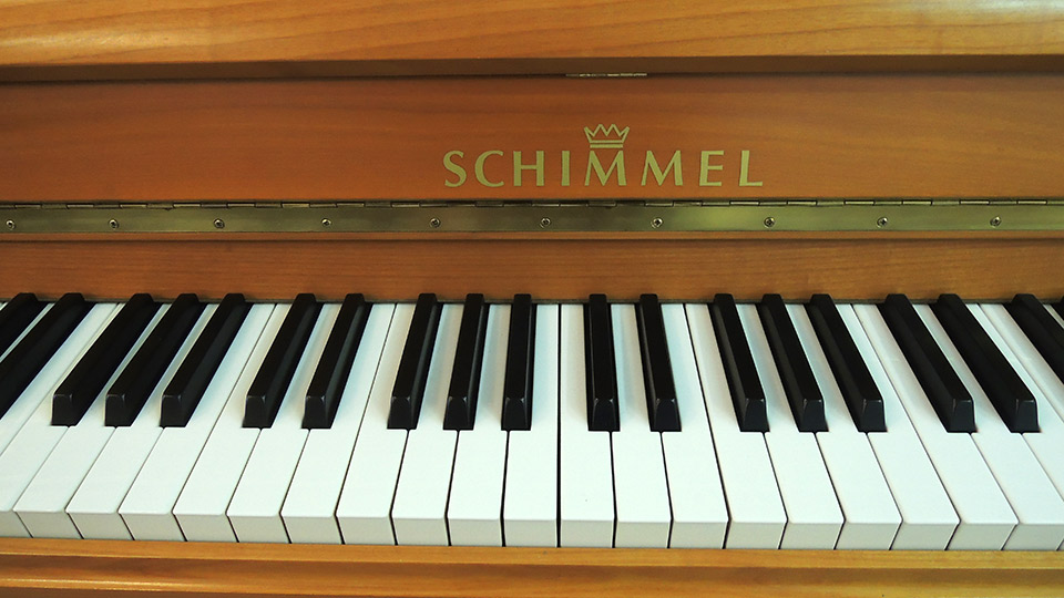 Schimmel-112-Kirsch-005