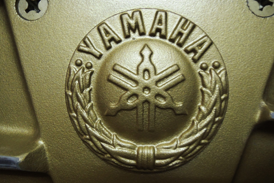 YamahaU1-10